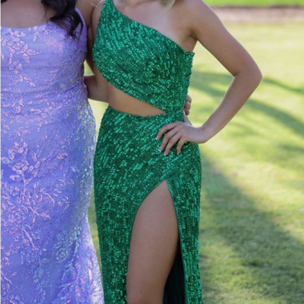 Green beautiful dress
